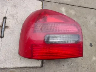 Faro trasero Audi A3 8L Izquierdo