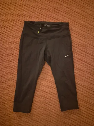 Pantalones deportivos Nike negros