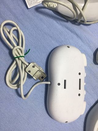 Wii Zapper, Nunchuk y Mando Blanco