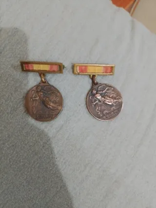 Medalla Alzamiento y Victoria