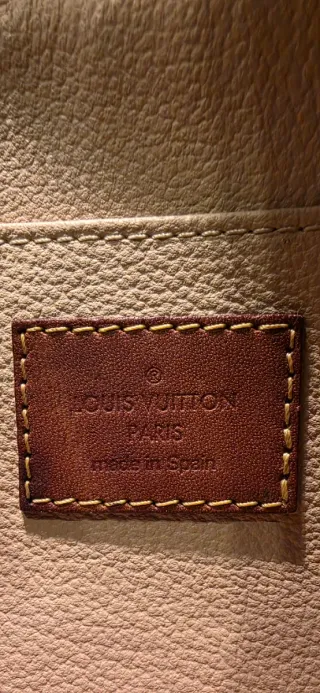 Necessaire Louis Vuitton PM Marrone