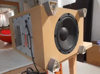 Jbl subwoofer autoamplificable woofer 8 pulgadas