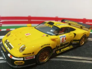 Porsche 911 GT1 Scalextric