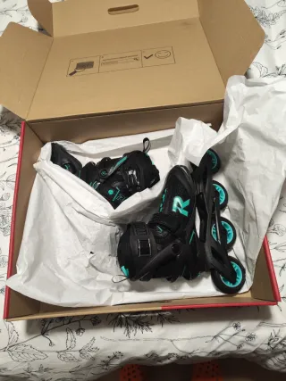 Patines en línea R-Roces negros y turquesa