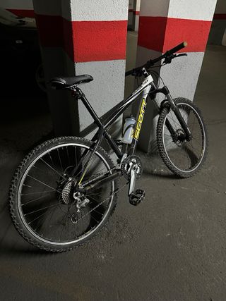 Bicicleta de montaña Scott Scale 50