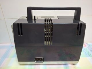 Proyector Vintage Bauer T12 No hay cable para on