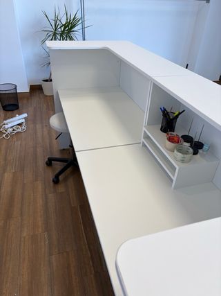 Mostrador blanco 2m