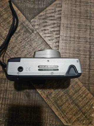 Cámara Analógica Nikon Zoom 38-110mm AF