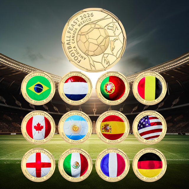 12 MONEDAS FOOTBALL FEAST 2026 BAÑADAS EN ORO