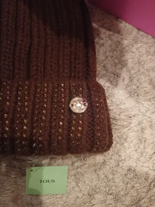 Gorro Tous marrón a estrenar