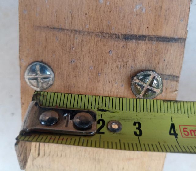 Tiradores de metal para muebles