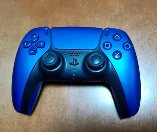 PlayStation 5 + 2 Mandos + Carcasa Spiderman