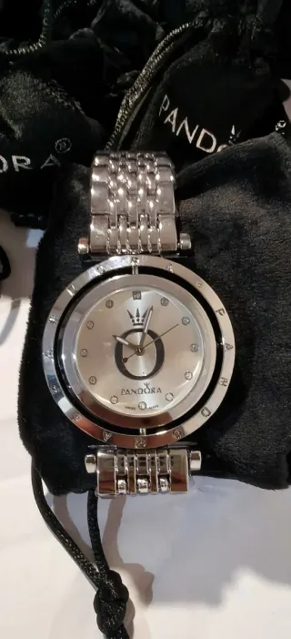 Reloj Pandora Plata y Negro