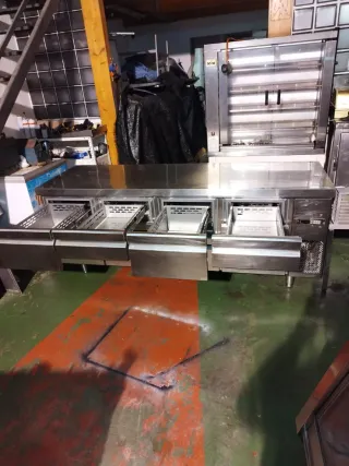 Bajo mostrador nevera