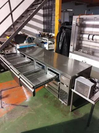 Bajo mostrador nevera