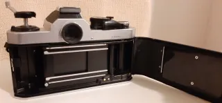 Nikon FM2 con scatola e libretto