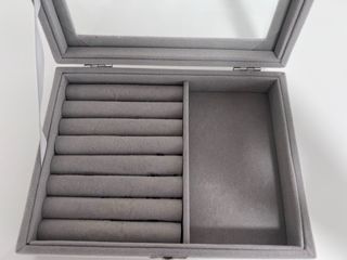 Joyero terciopelo gris tapa cristal