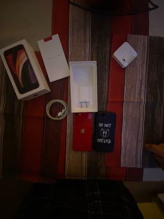 iPhone SE 2020 Rojo