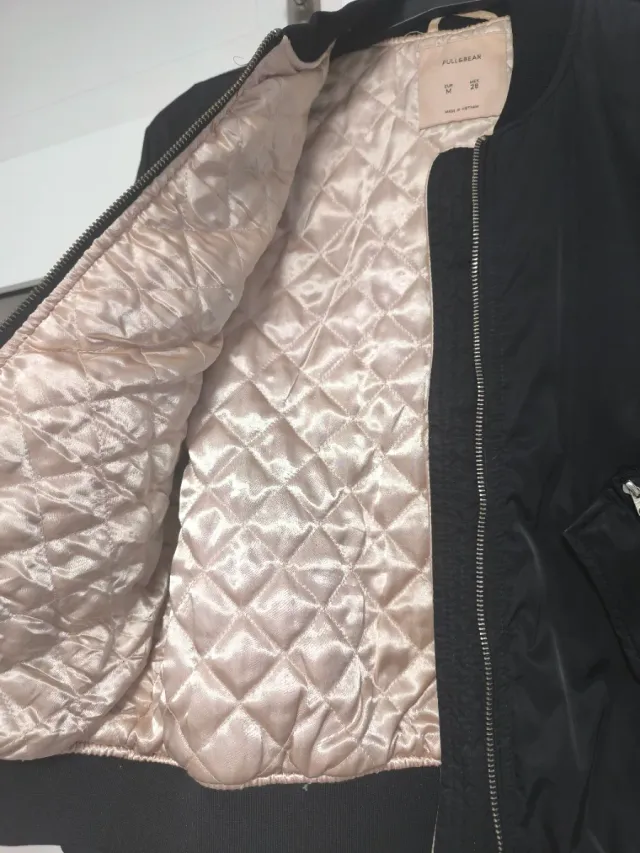 Chaqueta Bomber Negra