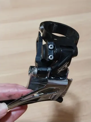 Desviador delantero Shimano XT FD-8025