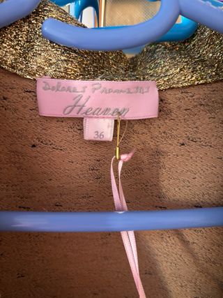 Abrigo Fiesta Dolores Promesas Heaven Dorado Talla