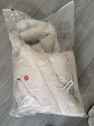 Abrigo de pelo beige