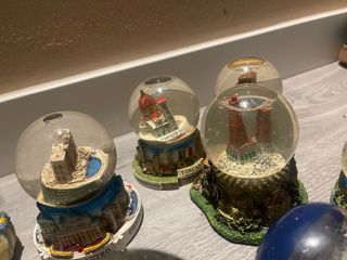 Colección de 16 figuras de nieve