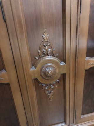 Dormitorio vintage 70s completo madera tallada