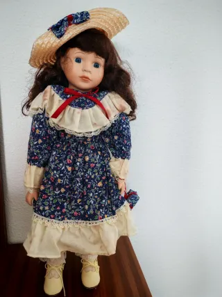 Bambole di porcellana da collezione