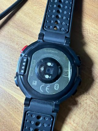 Reloj Garmin Forerunner 235 - Negro