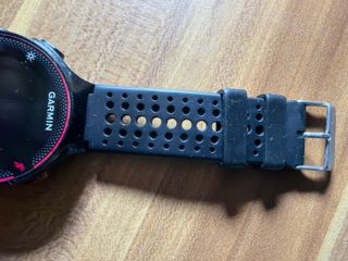 Reloj Garmin Forerunner 235 - Negro