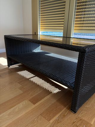 Mesa de centro ratán y cristal