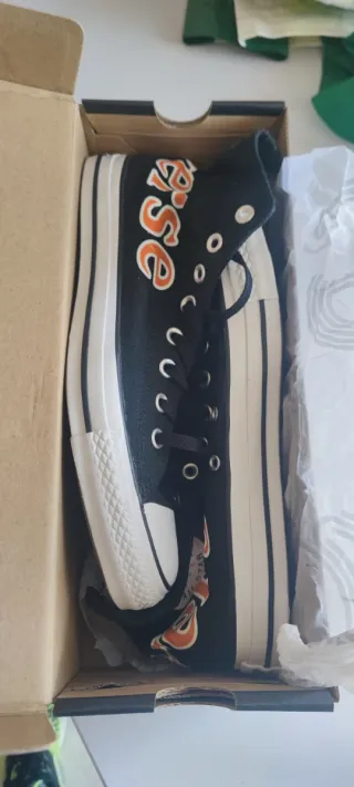 Converse Talla 43 Negras Naranja