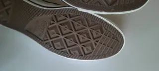 Converse Talla 43 Negras Naranja