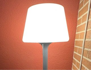 Lámpara de pie exterior