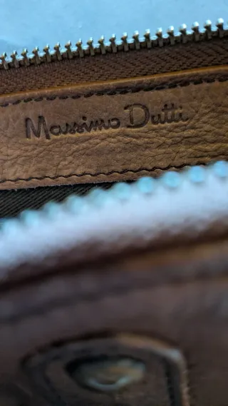 Porta-moedas Massimo Dutti pele estilo jovem