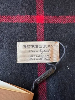 Bufanda Burberry Clásica Negra