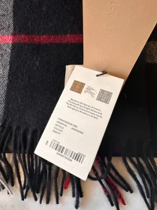 Bufanda Burberry Clásica Negra