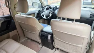 Toyota Land Cruiser 2010