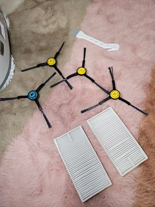 Eureka J12 Ultra – Muy buen estado + extras inclu