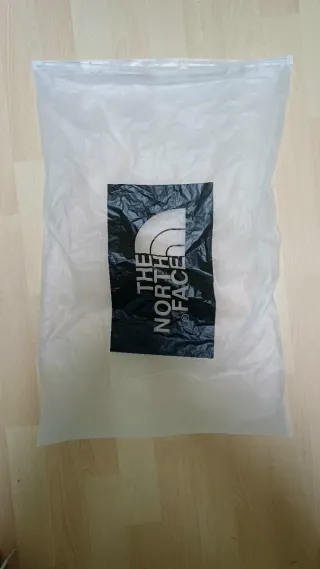 The North Face 700 Chaqueta Lila y Negra