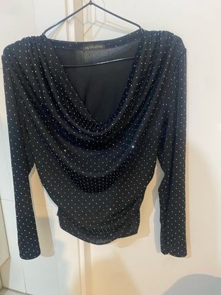 Top negro con brillantitos