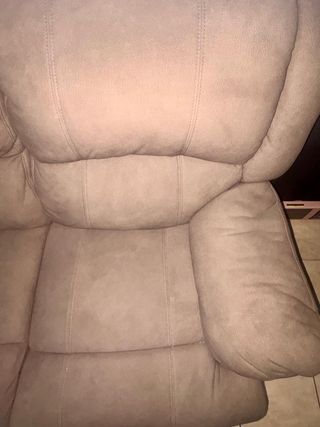 Divano 3 posti con poggiapiedi estendibile