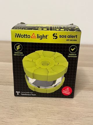 Baliza V16 Homologada iWotto SOS Alert