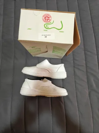 Zapatos M 2000 Blanco Talla 38