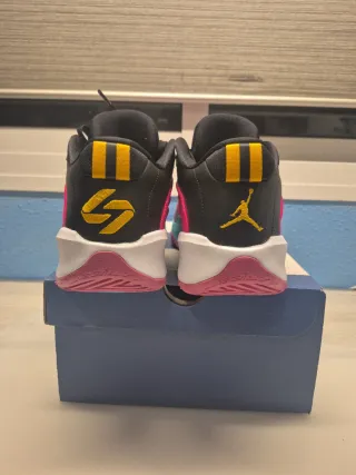 Zapatillas Jordan Luka 3 Rosa Nuevas