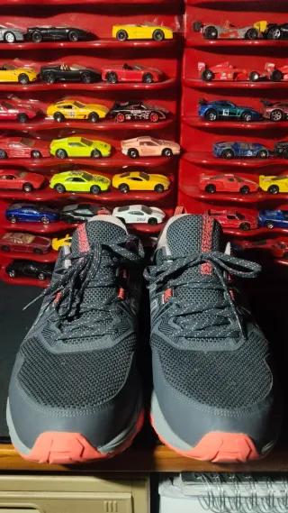 Zapatillas Asics GEL-Adventure 8