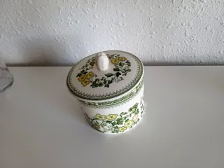 Joyero porcelana San Claudio