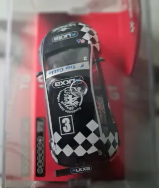 Scalextric Seat León LA CAIXA