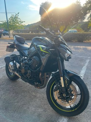 Kawasaki Z900 900cc Naked 125CV